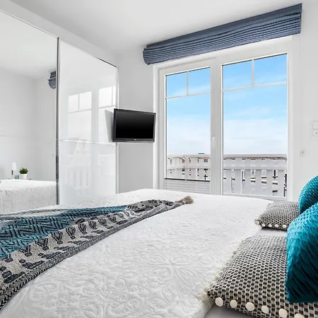 House - Sonnenterasse, Wellnessbad Mit Sauna, Kamin, Dachterrasse, Hafenblick Nyaraló *