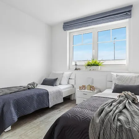 Nyaraló House - Sonnenterasse, Wellnessbad Mit Sauna, Kamin, Dachterrasse, Hafenblick Olpenitz